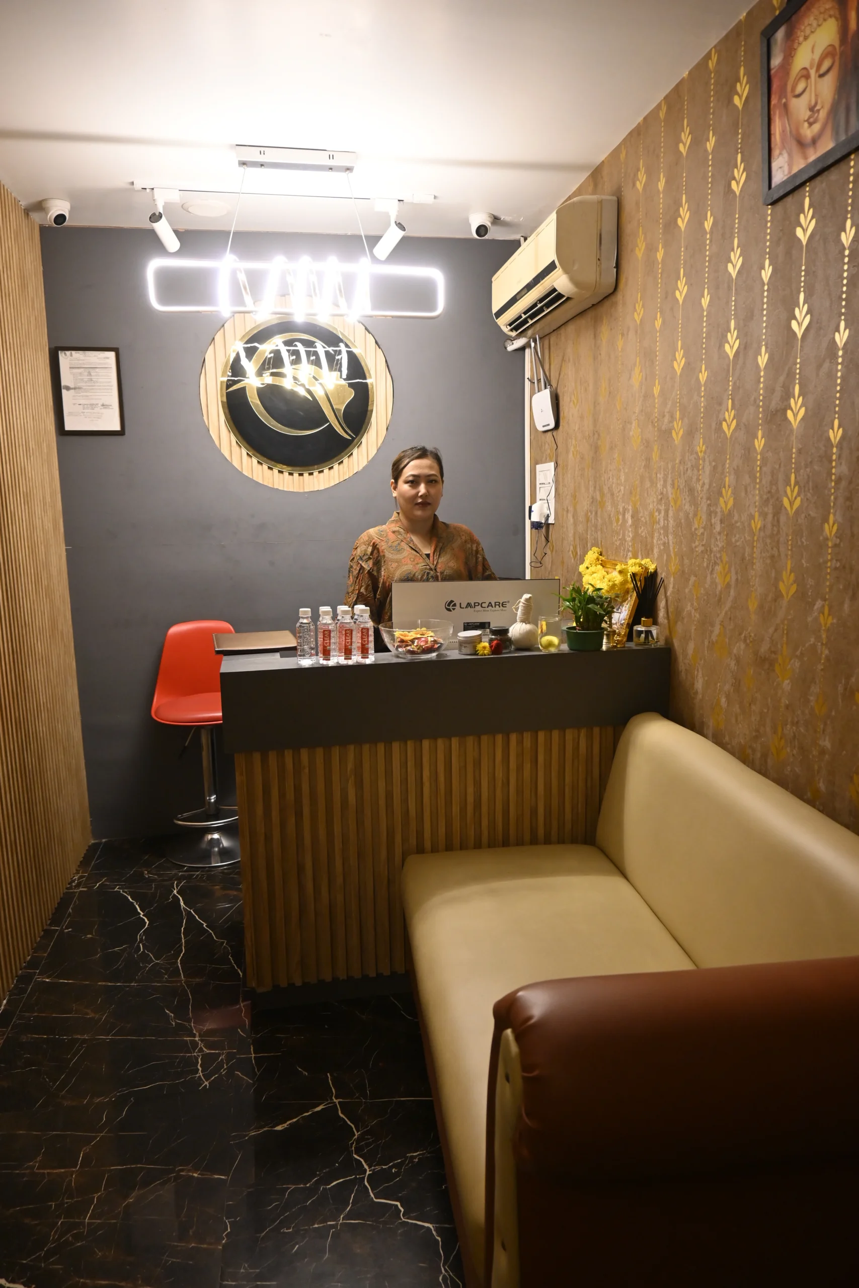 Refresh D'Thai Spa Interior